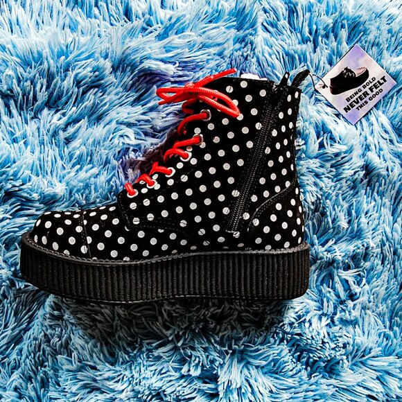 T.U.K BLACK/WHITE POLKA DOT 7 EYE VIVA MONDO CREEPER BOOTS - Picture 4 of 8
